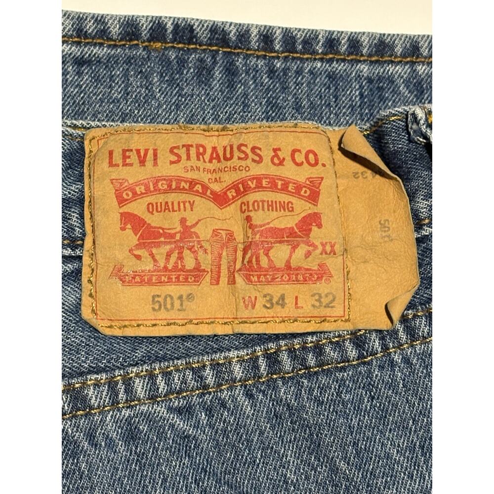 Levis 501 Original Fit Mens Straight Leg 34X32 BlueJeans Button Fly Medium Wash - Picture 4 of 11